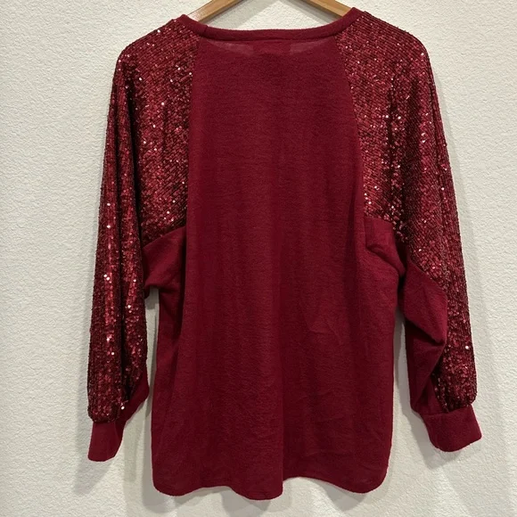 Judith March Sequined Holiday Top - Picture 3 of 3